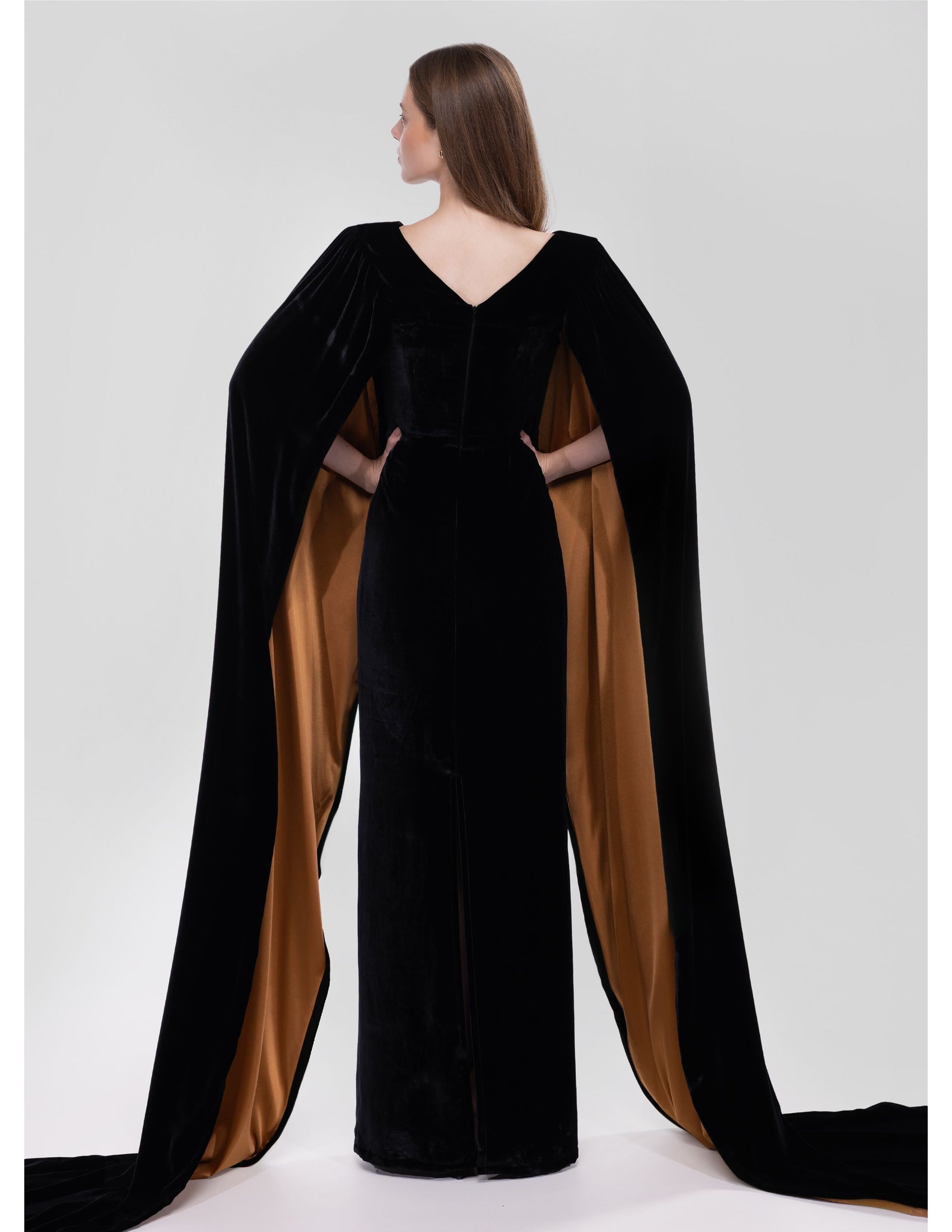 BLACK & GOLD SILK GOWN